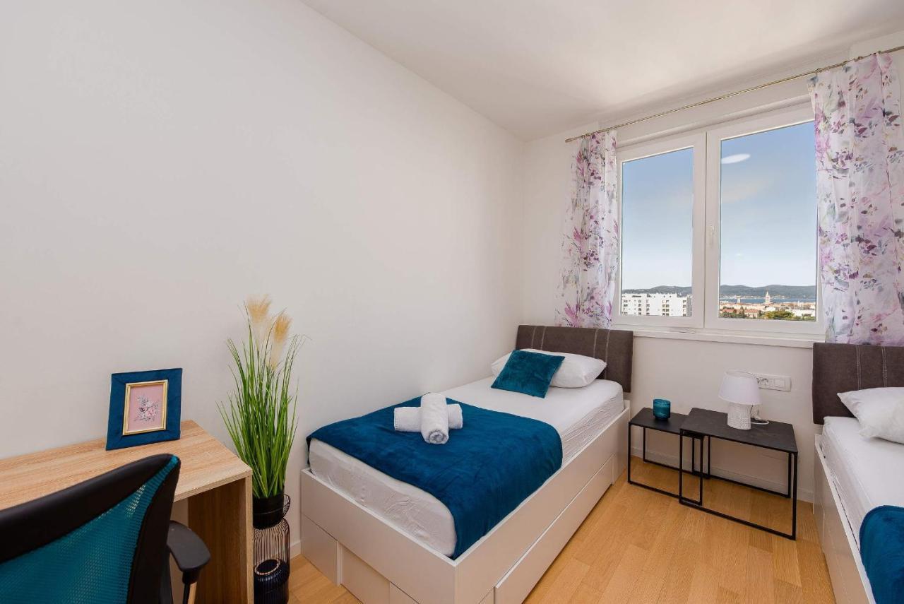 Appartamento Stella Maris **** balcony, sea view, garage, BBQ Zara Esterno foto