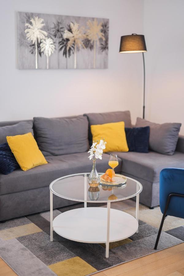 Appartamento Stella Maris **** balcony, sea view, garage, BBQ Zara Esterno foto