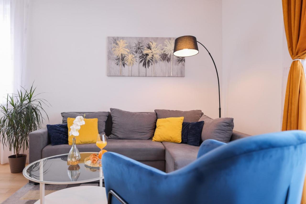 Appartamento Stella Maris **** balcony, sea view, garage, BBQ Zara Esterno foto